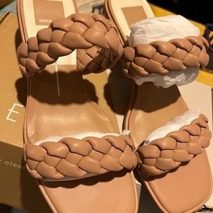 Dolce Vita Clear sandals. Style Ronin, color Cafe, size 8.5